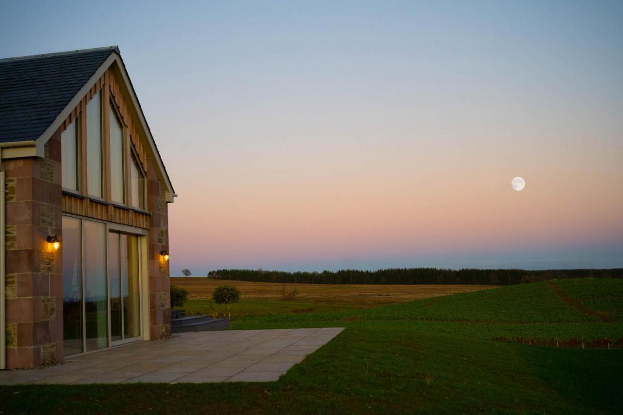 Kipney Farmhouse With Hot Tub Perth Dış mekan fotoğraf